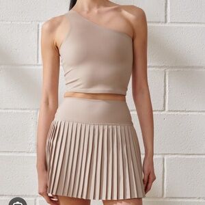 Abercrombie & Fitch SET - YPB Set - Motiontek strappy one shoulder bra & skirt